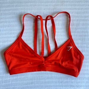 Gymshark Minimal sports bra - size small red
